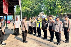 Hari Tani Nasional 2025, Polres Karawang Gelar Apel Pam Keberangkatan Massa ke DPR RI