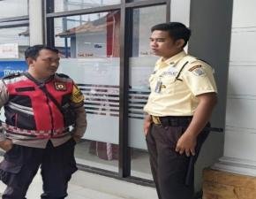 Kunjungi BRI Gempol Patroli Prekat Polsek Banyusari di Siang Hari