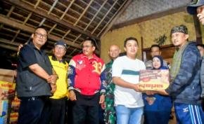 Bupati Sukabumi Gerak Cepat Tinjau Korban Kebakaran Kampung Adat Ciptamulya, Penanganan Darurat Segera Dilakukan