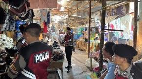 Patroli Kota Presisi Sambangi Pasar ACC Ampenan, Polda NTB Perkuat Pengawasan dan Cegah Kriminalitas
