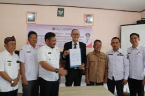 Ketua RW se- Kecamatan Gunung Puyuh Kota Sukabumi Tandatangani Pakta Integritas Pengelolaan P2RW