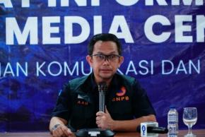 498 TON LOGISTIK BANTUAN MASUK! BNPB Kerahkan Distribusi Terpadu via Udara, Darat, dan Laut