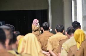 Jelang Akhir Tahun 2025, Sekda Sumedang Tuti Ruswati Tegaskan Pentingnya Evaluasi Menyeluruh dan Peningkatan Kinerja Jajaran Setda 
