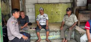 Polsek Telukjambe Barat Laksanakan Patroli Antisipasi C3 dan Sambang Warga di Desa Karangligar