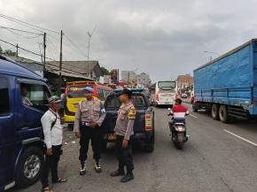 Patroli Dialogis Polsek Kotabaru Sambang Calo Angkutan Umum