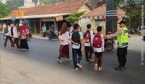 Polsek Telagasari Sigap Laksanakan Sapa Pagi, Wujudkan Kondusivitas Lingkungan