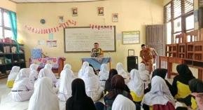 Police Goes to School, Polsek Klari Edukasi Siswa SDN Belendung 2 tentang Bahaya Bullying