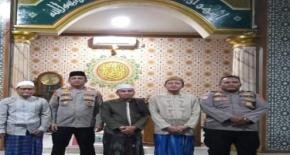 Subuh Keliling, Kapolsek Klari Jalin Silaturahmi Dan Pererat Kedekatan Dengan Ulama Serta Masyarakat