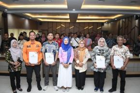 BKPSDM Kabupaten Indramayu Resmi Serahkan SK PPPK Paruh Waktu, Pemkab Dorong ASN Indramayu Profesional