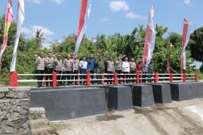 Kapolda NTB Ikuti Peresmian Jembatan Merah Putih via Zoom, Warga Dapat Layanan Kesehatan dan Sembako