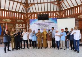 PWI Jabar Gelar Orientasi Kewartawanan & Keorganisasian di Kuningan, Bupati Dian Rachmat Yanuar Tekankan Profesionalisme dan Integritas Pers