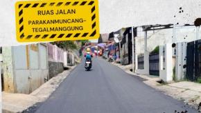 Ruas Jalan Parakanmuncang- Tegalmanggung Desa Cimanggung Kecamatan Cimanggung Sumedang di Perbaiki