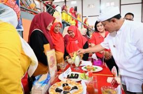 Dalam Rangka Memeriahkan Hari Kesatuan Gerak PKK Ke 53 Tahun 2025 : TP PKK Kabupaten Kuningan Bekerjasama dengan Produsen ABC Selenggarakan Class Cooking