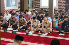 Dalam Rangka Tingkatkan Iman & Taqwa, Polres Karawang Rutin Laksanakan Binrohtal
