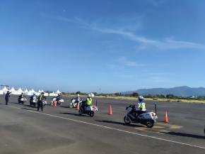 Sambut MotoGP 2026, Polwan Ditlantas Polda NTB Dipertajam Keterampilan Kendarai Moge