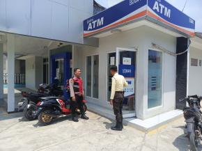 Personil Pollsek Tempuran Laksanakan Patroli perbankan di wilayah hukumnya, Guna keamanan dan kenyamanan Nasabah