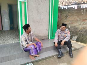 Demi Membangun Komunikasi Yang Baik Dan Menjaga Kondusifitas Bhabinkamtibmas Berikan Himbauan kamtibmas Kepada Warga Binaan