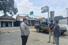 Cegah Aksi premanisme, Personil Polsek Tempuran Himbauan kepada Petugas Parkir.