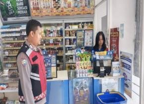 Upaya Giat Anggota  Patroli Perekat Supermarket Indomaret Gempol Guna Antisipasi Kejahatan