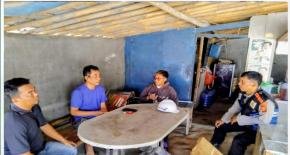 Anggota Polsek Pangkalan Laksanakan Sosialisasi Bahaya Judol Guna Ingatkan Warga Kampung Kereteg