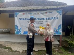 Personil Polsek Tempuran Polres Karawang Gelar Gerakan Pangan Murah, Beras SPHP (Stabilitas Pasokan Dan Harga Pangan) Murah Untuk Masyarakat.