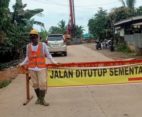 Tokoh Masyarakat Pemulutan Berterima Kasih Atas Perhatian Gubernur Sumsel H. Herman Deru dan PU BM-TR Atas di Bangun nya Jembatan di Jalan Mereka