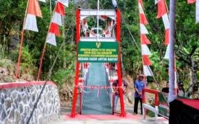Jembatan Merah Putih Cihujung Kembali Terhubung, Warga Tak Lagi Harus Memutar