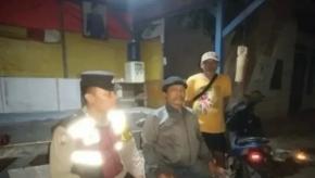 Brigadir Alpian Kembali Ikut Serta Dalam Giat Ronda Bersama Warga