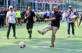Semangat Kemerdekaan Mengalir di Lapangan, Disdik Jabar Pererat Kebersamaan Lewat Futsal