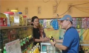 Kring Serse Petugas Piket Polsek Banyusari Datangi Toko Jamu Temukan Miras 2 Botol Kecil