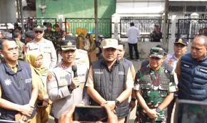 Kapolres Karawang Tegaskan Keselamatan Warga Jadi Prioritas Penanganan Banjir