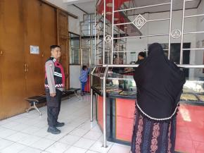Giat Patroli Prekat Ditoko Perhiasan dilaksanakan Personil Polsek Tempuran Res Karawang.