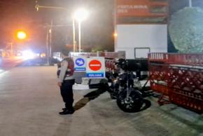 Personel Polsek Lemahabang Laksanakan Patroli Prekat Malam