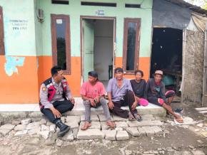 Upaya Bhabinkamtibmas Desa Karyabakti ajak Masyarakat untuk menjaga Kamtibmas