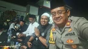 Kapolsek Pakisjaya IPTU Saefurohman SH Hadiri Pengajian Bulanan Dan Acara Santunan Yatim Desa Solokan