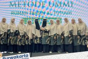 Menjemput Cahaya di Usia Dewasa, 51 Santri Khatam Al-Qur’an di Purwakarta