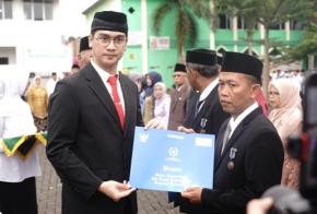 Peringatan HAB, 27 ASN Kemenag Sumedang Terima Penghargaan Satya Lencana Karya Satya dari Presiden RI