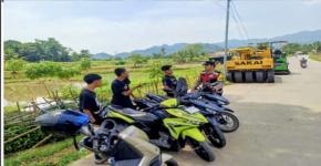 Personil Polsek Tegalwaru Giat Patroli Siang Edukasi Pelajar Jauhi Tawuran Pelajar dan Ketahui TPPO