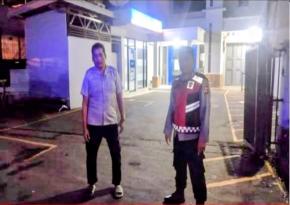 Bripka Satim Kembali Kunjungi BRI Gempol Patroli Prekat Polsek Banyusari di Malam Hari