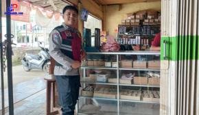 Personel Polsek Lemahabang Sosialisasikan Layanan Call Center 110