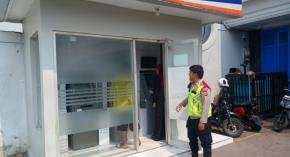 Ciptakan Situasi Aman, Personel Polsek Lemahabang Laksanakan Patroli KRYD Di Obyek Vital