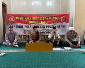 Polsek Klari Gelar Binrohtal, Perkuat Keimanan dan Mental Personel untuk Pelayanan Lebih Humanis