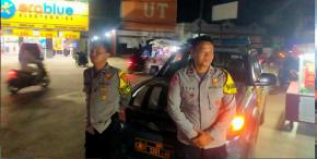 Patroli Prekat Yang Dilaksanakan Anggota Polsek Rengasdengklok, Guna Mencegah Gukamtibmas