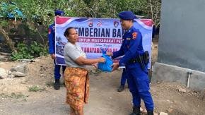 DITPOLAIRUD POLDA NTB SALURKAN BANTUAN SOSIAL KEPADA MASYARAKAT PESISIR DALAM RANGKA HUT KE-80 POLRI