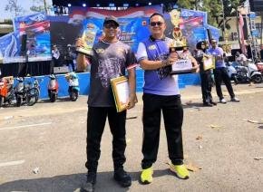 Polres Karawang Raih Juara II Lomba Manajemen Media Ketahanan Pangan Polda Jabar, Kapolres Terima Penghargaan Langsung dari Kapolda Jabar