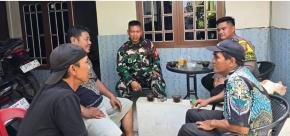 Sinergitas TNI-Polri Laksanakan Kegiatan Sambang dengan Warga Binaan Tanjungpura Karawang