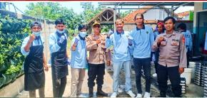 Panit Samapta Polsek Rengasdengklok pimpin Patroli sekaligus Monitoring dapur SPPG Saung gurame
