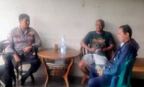 Personil Polsek Jatisari Sosialisasikan Nomor Layanan Pengaduan Gratis kepada Warga