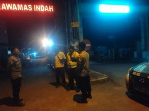 Tekan Angka Kriminalitas Polsek Kotabaru Laksanakan Kegiatan Patroli ke Pemukiman Warga