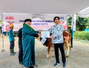 KIIC dan Tenant Association Tebar Hewan Kurban untuk Warga 7 Desa di Karawang